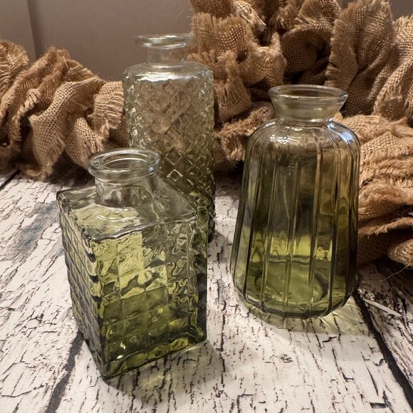 Set of 3 Green Glass Bud Vases - Picture 1 of 1